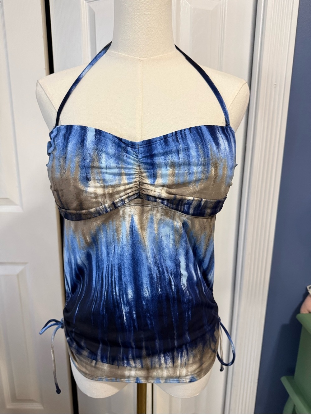 Tommy Bahama Blue Abstract Halter Tankini Top Size L Ruched Side Swimwear - Picture 2 of 8